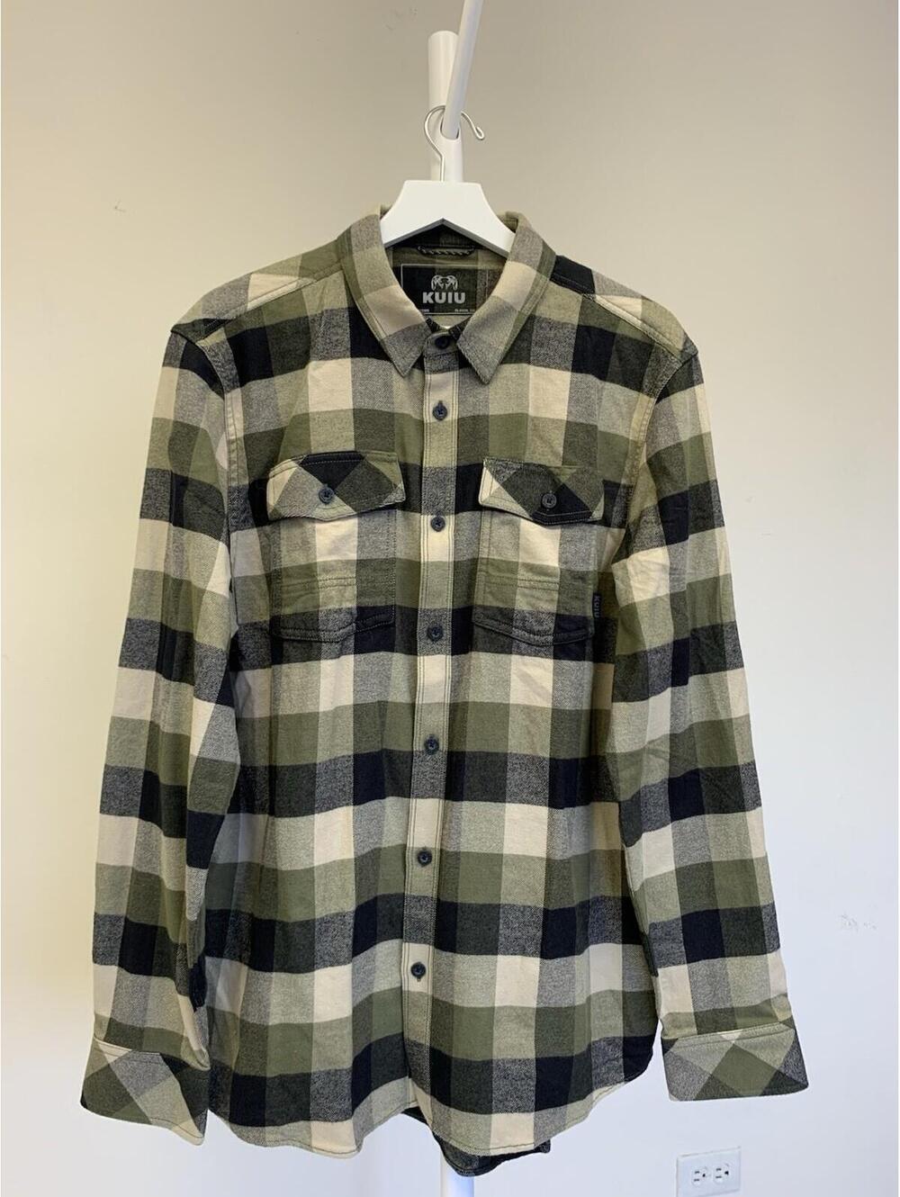 Kuiu men long sleeve Hunting shirt Sz Large L Plaid Flannel Green